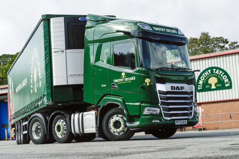 CARRIER TRANSICOLD DELIVERS TWO NEW VECTOR 1550 UNITS TO TIMOTHY TAYLOR’S